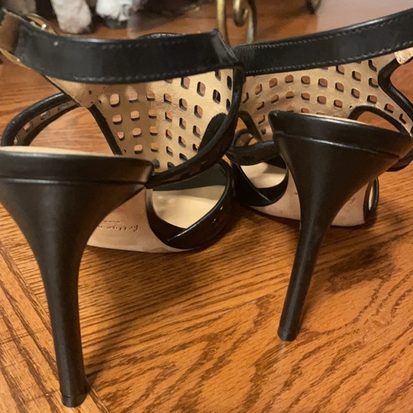 NEW Bettye Muller GENUINE leather open tie sandles.Black size 7M cut out design - Picture 7 of 9